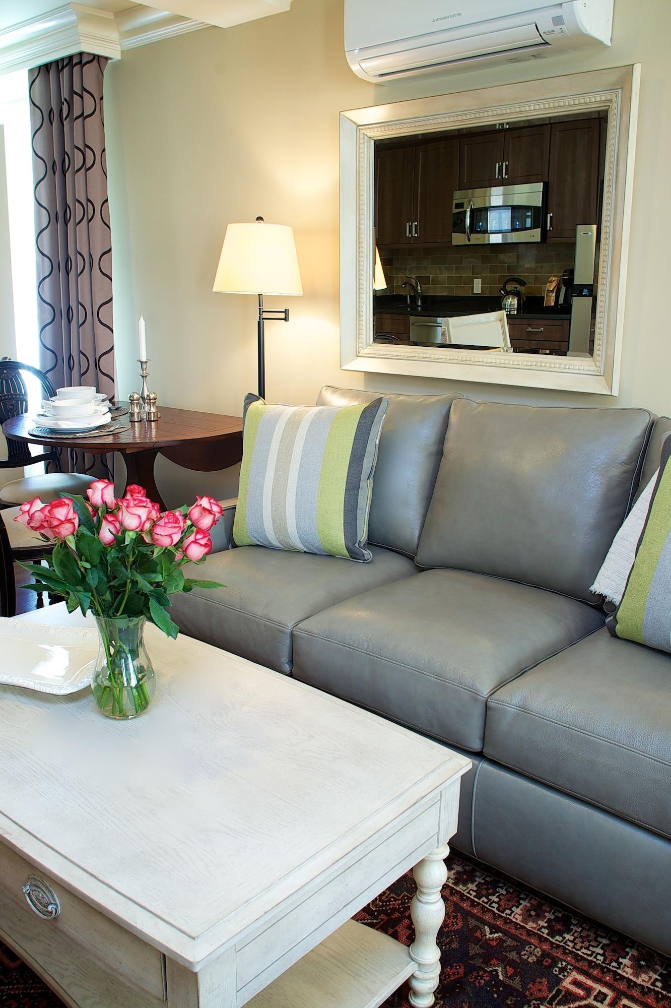 Guest House At Norwalk Inn Extérieur photo
